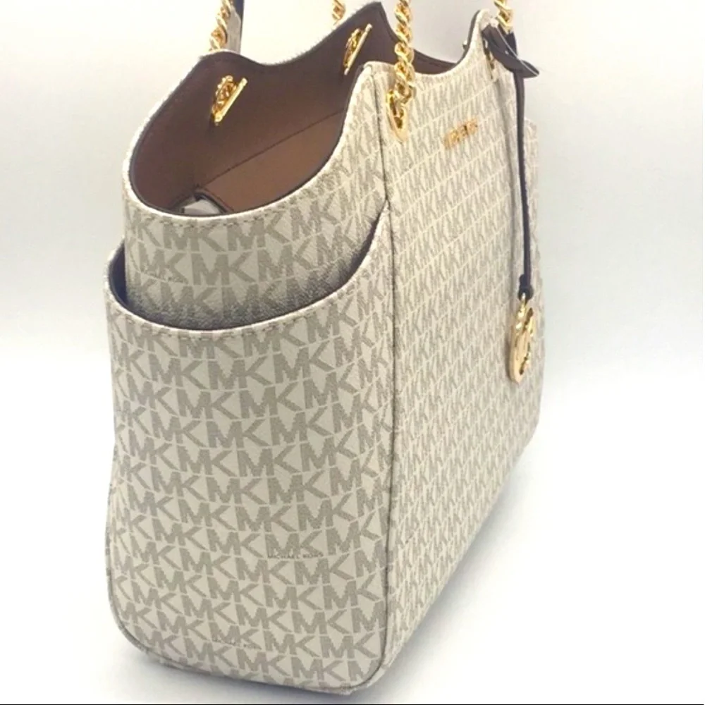MICHAEL KORS LG CHAIN SHOULDER TOTE VANILLA